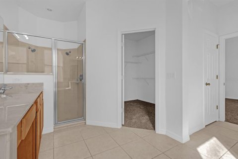 House in Kissimmee, Florida 5 bedrooms, 386.01 sq.m. № 1555394 - photo 13