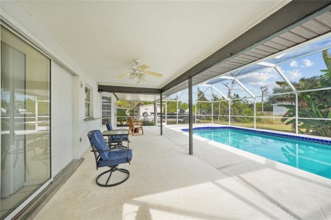 Villa ou maison à vendre à Port Charlotte, Floride: 3 chambres, 120.77 m2 № 1555168 - photo 26