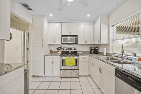 Villa ou maison à vendre à Port Charlotte, Floride: 3 chambres, 120.77 m2 № 1555168 - photo 10