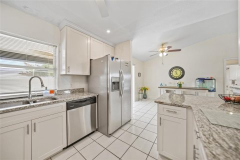 Villa ou maison à vendre à Port Charlotte, Floride: 3 chambres, 120.77 m2 № 1555168 - photo 12