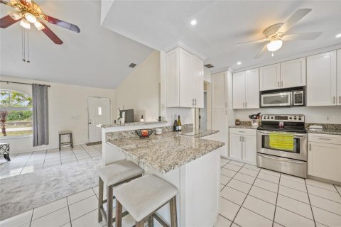 Villa ou maison à vendre à Port Charlotte, Floride: 3 chambres, 120.77 m2 № 1555168 - photo 9