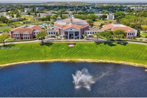 Condominio en venta en Deerfield Beach, Florida, 1 dormitorio, 66.8 m2 № 2002087 - foto 22