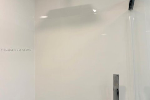 Condominio en venta en Deerfield Beach, Florida, 1 dormitorio, 66.8 m2 № 2002087 - foto 6