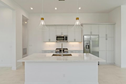 Casa en venta en Port St. Lucie, Florida, 2 dormitorios, 138.8 m2 № 2190049 - foto 5