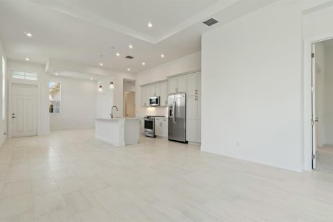 Casa en venta en Port St. Lucie, Florida, 2 dormitorios, 138.8 m2 № 2190049 - foto 8