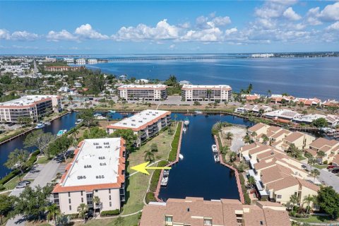 Condominio en venta en Punta Gorda, Florida, 2 dormitorios, 106.56 m2 № 1416021 - foto 2