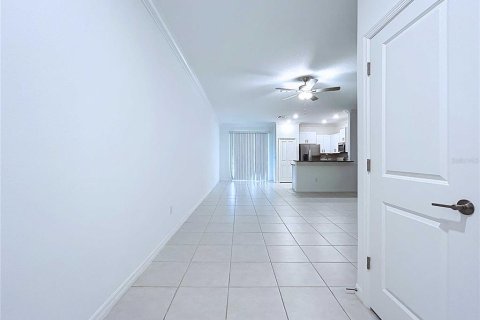 Touwnhouse à vendre à Wesley Chapel, Floride: 3 chambres, 154.78 m2 № 1770224 - photo 4