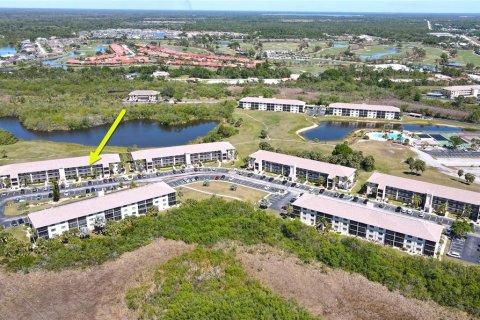 Condominio en venta en Punta Gorda, Florida, 2 dormitorios, 107.12 m2 № 1733069 - foto 2
