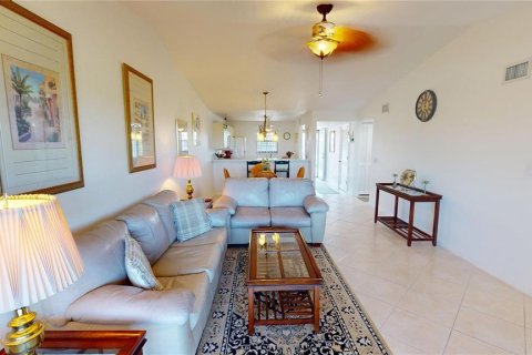 Condominio en venta en Punta Gorda, Florida, 2 dormitorios, 107.12 m2 № 1733069 - foto 13