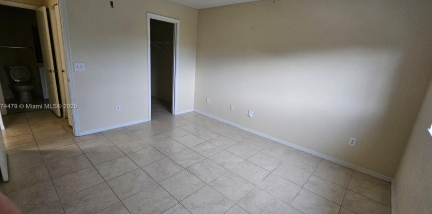 Condo à Hollywood, Floride, 1 chambre № 1925733