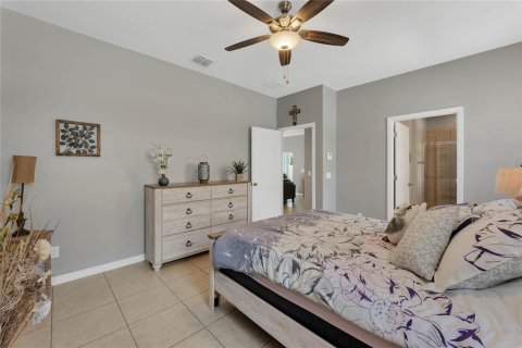 House in Kissimmee, Florida 3 bedrooms, 143.26 sq.m. № 1626255 - photo 15