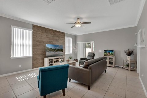 House in Kissimmee, Florida 3 bedrooms, 143.26 sq.m. № 1626255 - photo 10