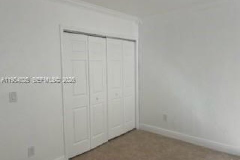 Adosado en alquiler en Homestead, Florida, 3 dormitorios № 2009566 - foto 14