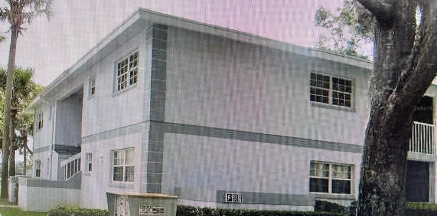Condominio en Ocala, Florida, 2 dormitorios № 2215361