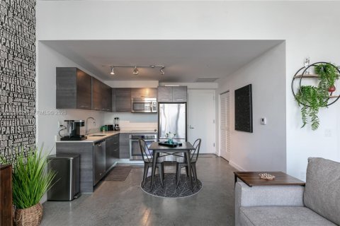 Copropriété à louer à Miami, Floride: 1 chambre, 49.52 m2 № 2346581 - photo 21
