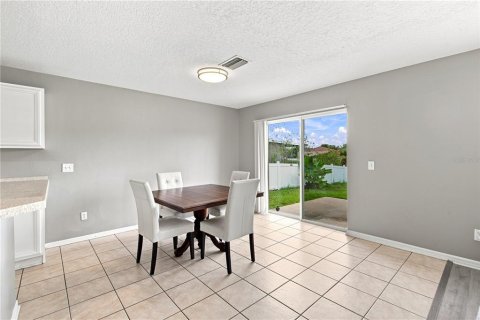 Villa ou maison à vendre à Riverview, Floride: 4 chambres, 202.62 m2 № 2323044 - photo 6
