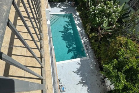 Condominio en venta en Miami Beach, Florida, 2 dormitorios, 96.43 m2 № 1938565 - foto 28