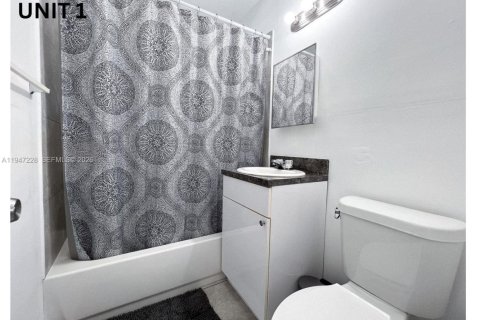 Immobilier commercial à vendre à Miami, Floride № 2089159 - photo 6