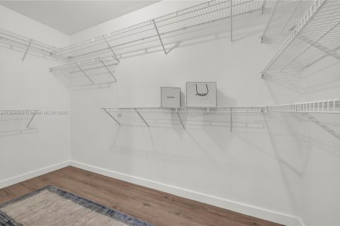 Copropriété à vendre à Pembroke Pines, Floride: 2 chambres, 112.13 m2 № 1955858 - photo 14