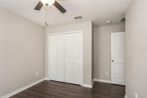 House in Wimauma, Florida 4 bedrooms, 179.86 sq.m. № 1630868 - photo 13