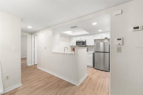 Touwnhouse à vendre à Gainesville, Floride: 2 chambres, 102.75 m2 № 1903670 - photo 5