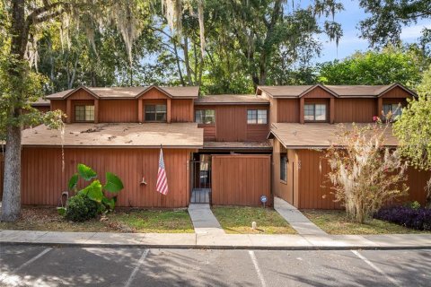 Touwnhouse à vendre à Gainesville, Floride: 2 chambres, 102.75 m2 № 1903670 - photo 1