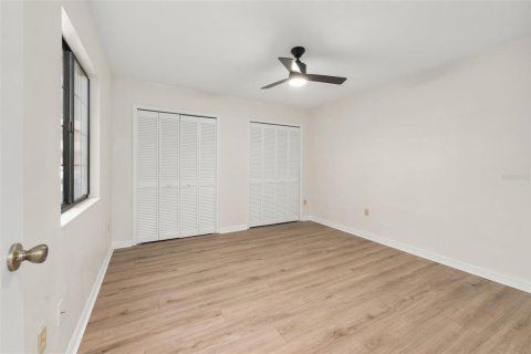 Touwnhouse à vendre à Gainesville, Floride: 2 chambres, 102.75 m2 № 1903670 - photo 15
