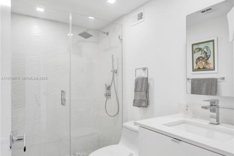 Condominio en alquiler en Hollywood, Florida, 1 dormitorio, 69.21 m2 № 2017262 - foto 24