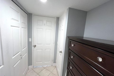 Condo in Clearwater, Florida, 3 rooms  № 2322373 - photo 29