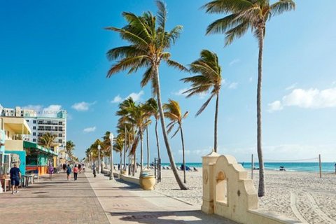 Condominio en alquiler en Hollywood, Florida, 2 dormitorios, 97.55 m2 № 1820084 - foto 22