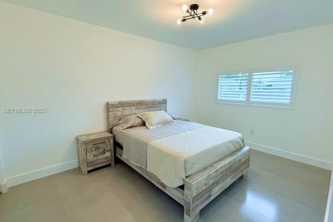 Casa en alquiler en Oakland Park, Florida, 3 dormitorios, 97.55 m2 № 1983057 - foto 16