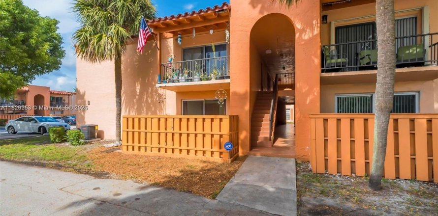 Condo à Miami Lakes, Floride, 2 chambres  № 1805954