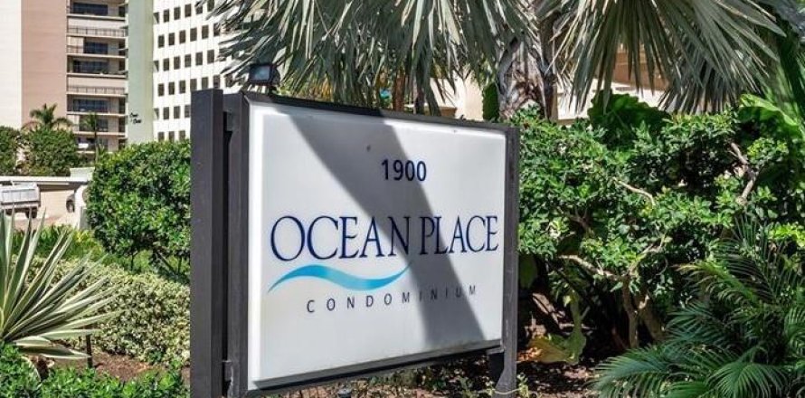 Condominio en Lauderdale-by-the-Sea, Florida, 2 dormitorios № 1098996