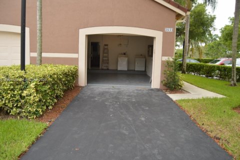 Touwnhouse à louer à Weston, Floride: 4 chambres, 160.54 m2 № 2024649 - photo 21