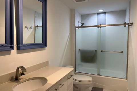 Copropriété à vendre à Miami, Floride: 109.25 m2 № 2061485 - photo 10