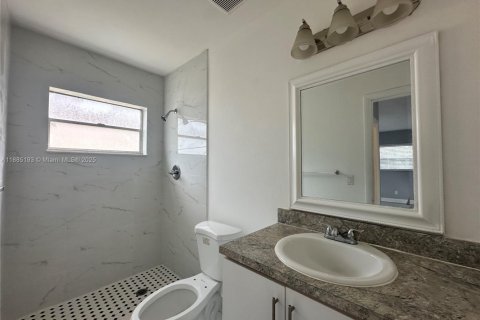 Copropriété à louer à Miami, Floride: 2 chambres, 84.08 m2 № 1930630 - photo 9