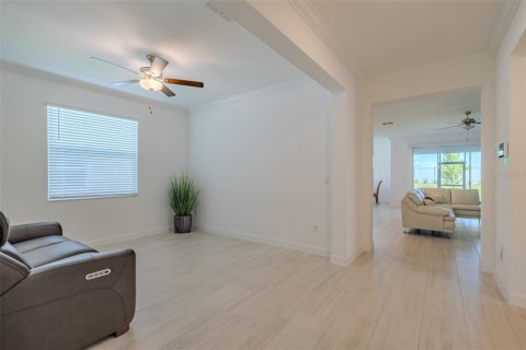 Villa ou maison à vendre à Parrish, Floride: 2 chambres, 182 m2 № 2333909 - photo 15