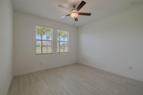 Villa ou maison à vendre à Parrish, Floride: 2 chambres, 182 m2 № 2333909 - photo 11