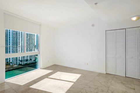 Купить кондоминиум в Майами, Флорида 3 спальни, 166.48м2, № 2028805 - фото 30