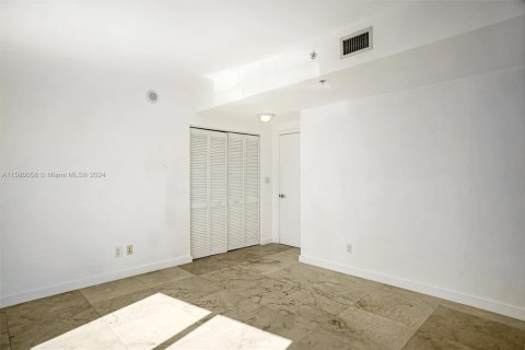 Купить кондоминиум в Майами, Флорида 3 спальни, 166.48м2, № 2028805 - фото 29