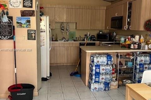 Купить виллу или дом в Хайалиа, Флорида 3 спальни, 139.91м2, № 1995189 - фото 4