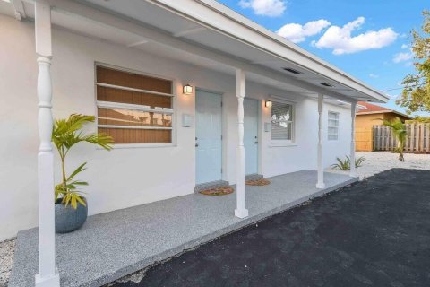 Appartement à louer à West Palm Beach, Floride: 2 chambres, 66.43 m2 № 2271425 - photo 8