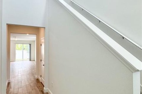 Touwnhouse à louer à Minneola, Floride: 4 chambres, 190.82 m2 № 2415408 - photo 6