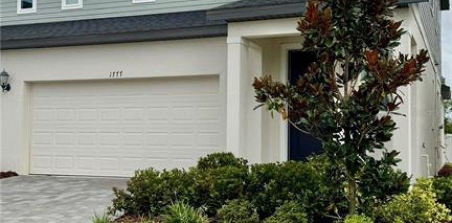 Touwnhouse à Minneola, Floride 4 chambres, 190.82 m2 № 2415408