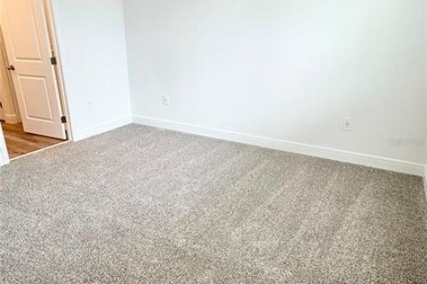 Touwnhouse à louer à Minneola, Floride: 4 chambres, 190.82 m2 № 2415408 - photo 27