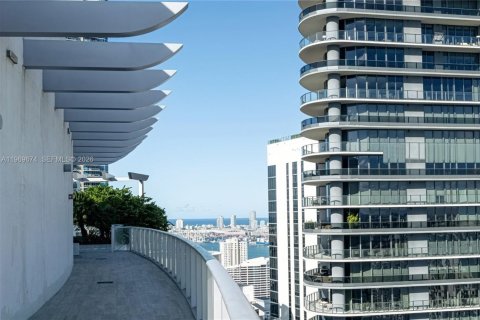 Condo à Miami, Floride, 1 chambre  № 2030453