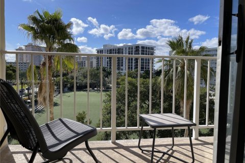 Condo in Sunny Isles Beach, Florida, 1 bedroom  № 1860243 - photo 7