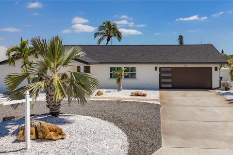 Casa en venta en Saint Pete Beach, Florida, 4 dormitorios, 173.45 m2 № 1204681 - foto 3