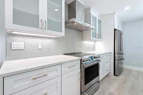 Casa en venta en Saint Pete Beach, Florida, 4 dormitorios, 173.45 m2 № 1204681 - foto 20