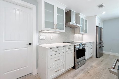 Casa en venta en Saint Pete Beach, Florida, 4 dormitorios, 173.45 m2 № 1204681 - foto 21